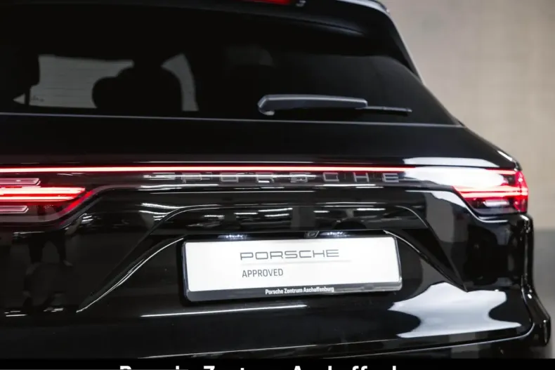 Porsche Cayenne din 2022 cu 61.800 km - oferta POR252965 - foto 8