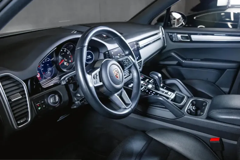 Porsche Cayenne din 2022 cu 61.800 km - oferta POR252965 - foto 14