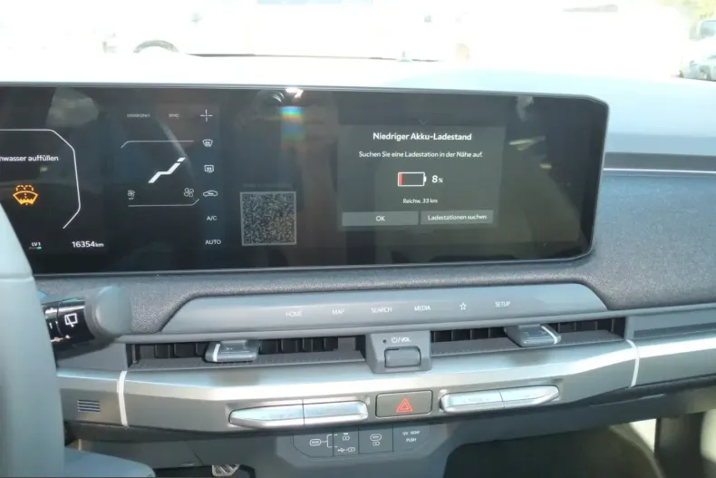 Kia EV3 din 2025 cu 16.333 km - oferta KIA252968 - foto 11