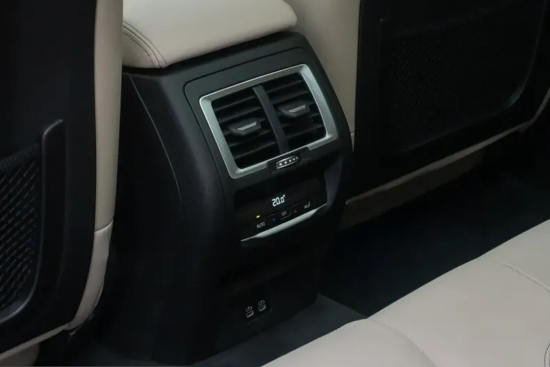 BMW iX3 (Seria X) din 2023 cu 61.153 km - oferta BMW252969 - foto 27