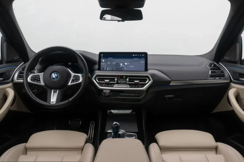 BMW iX3 (Seria X) din 2023 cu 61.153 km - oferta BMW252969 - foto 39