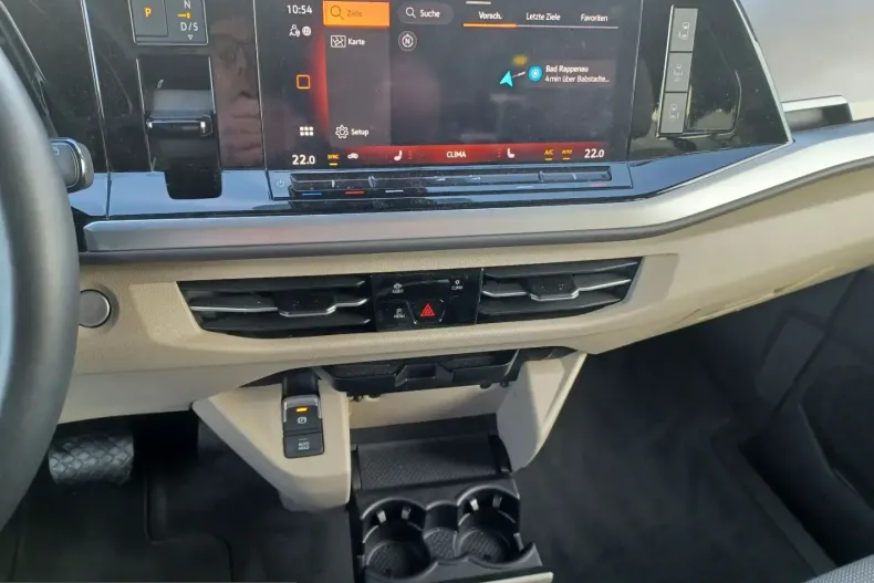 Volkswagen T7 Multivan din 2025 cu 19.400 km - oferta VOL252972 - foto 9