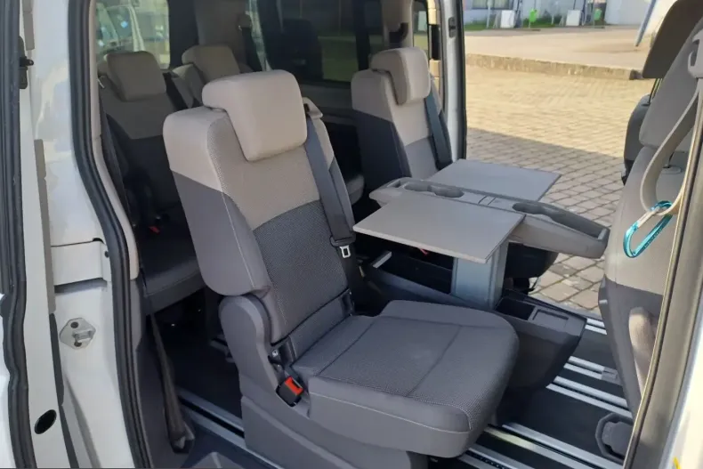 Volkswagen T7 Multivan din 2025 cu 19.400 km - oferta VOL252972 - foto 26