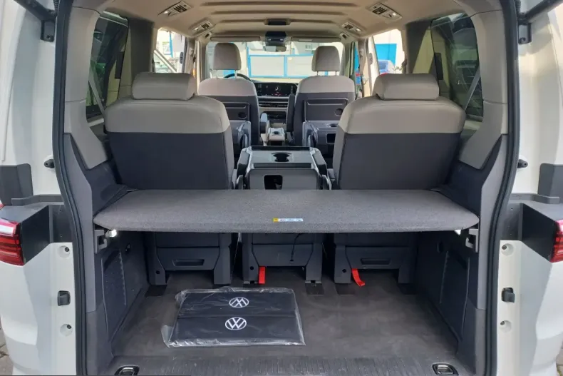 Volkswagen T7 Multivan din 2025 cu 19.400 km - oferta VOL252972 - foto 27