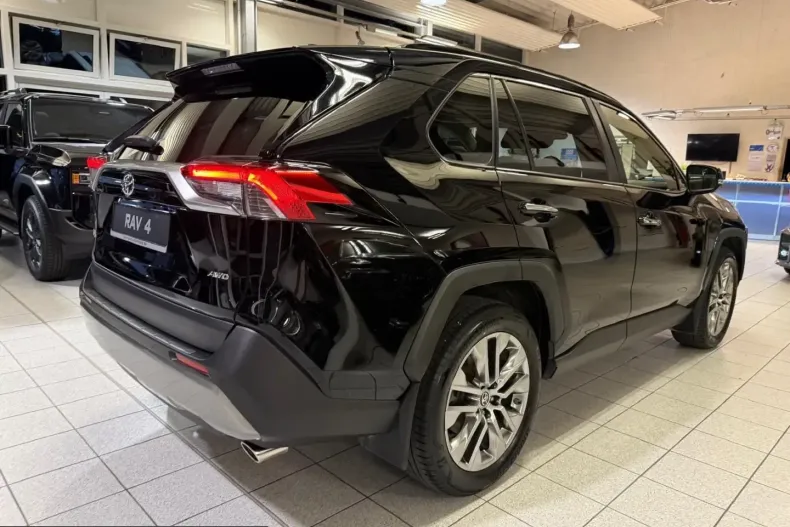 Toyota RAV4 din 2023 cu 53.168 km - oferta TOY252973 - foto 13