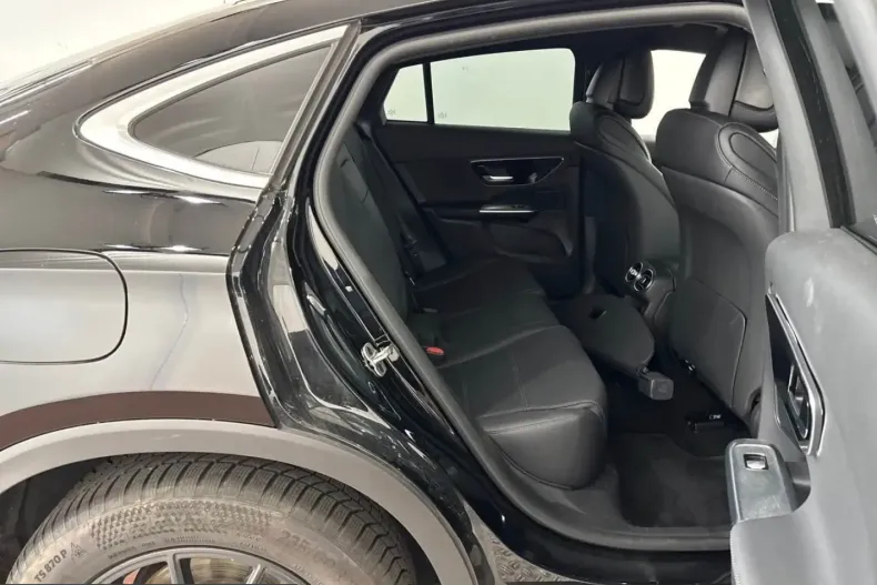 Mercedes-Benz GLC 200 (Clasa GLC) din 2024 cu 61.752 km - oferta MER252976 - foto 8