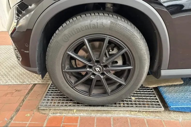 Mercedes-Benz GLC 200 (Clasa GLC) din 2024 cu 61.752 km - oferta MER252976 - foto 9