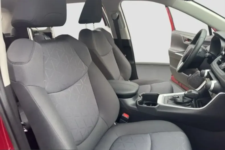 Toyota RAV4 din 2022 cu 63.800 km - oferta TOY252979 - foto 23