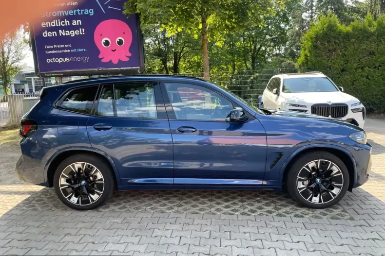 BMW iX3 (Seria X) din 2023 cu 79.000 km - oferta BMW252980 - foto 9