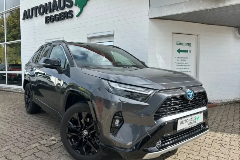 Toyota RAV4 din 2022 cu 68.449 km - oferta TOY252984 - foto 2
