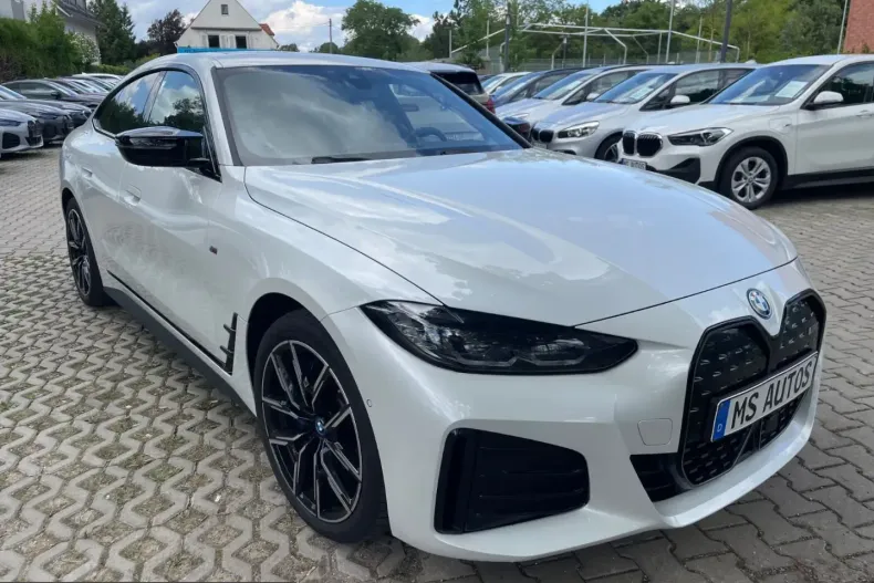 BMW i4 (Seria 4) din 2022 cu 74.000 km - oferta BMW252985 - foto 9