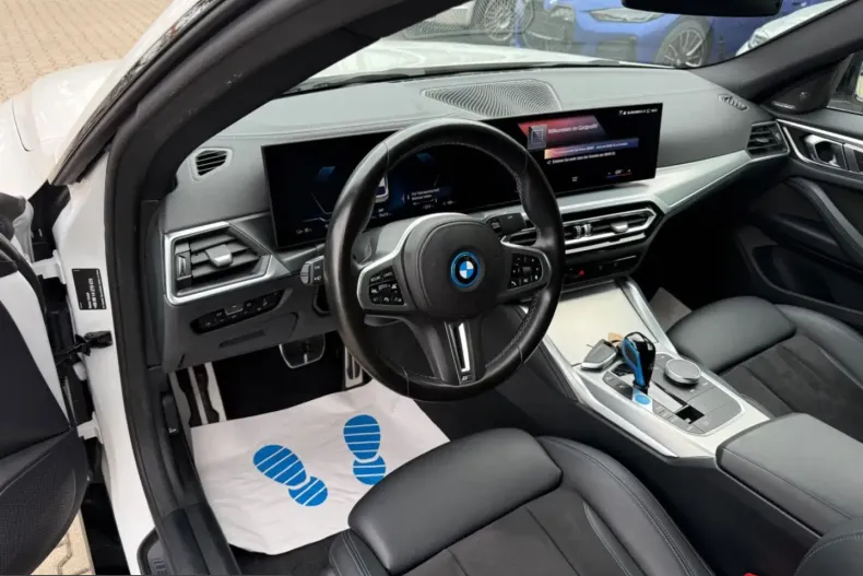 BMW i4 (Seria 4) din 2022 cu 74.000 km - oferta BMW252985 - foto 14