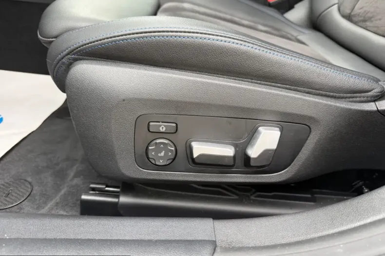 BMW i4 (Seria 4) din 2022 cu 74.000 km - oferta BMW252985 - foto 27