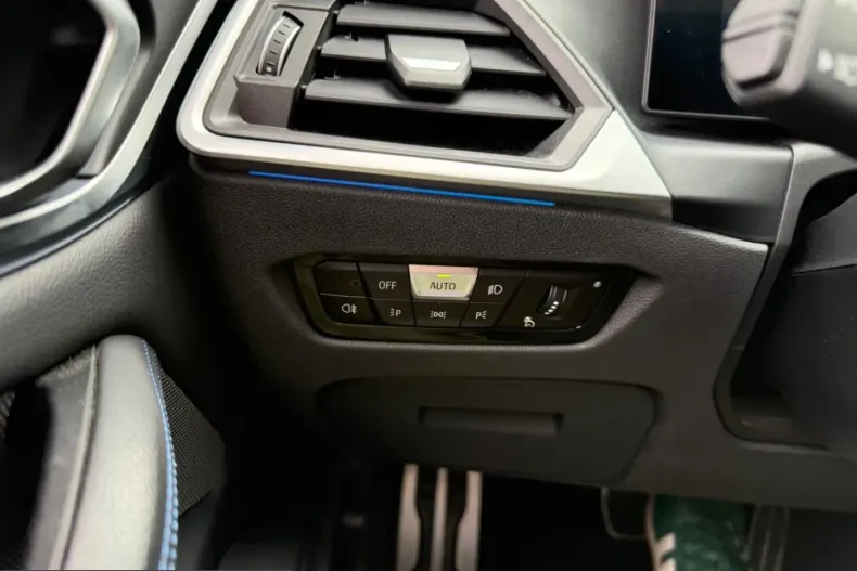 BMW i4 (Seria 4) din 2022 cu 74.000 km - oferta BMW252985 - foto 28