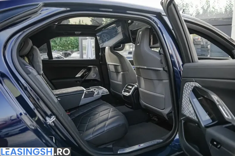 BMW i7 (Seria 7) din 2023 cu 25.000 km - oferta BMW252988 - foto 4