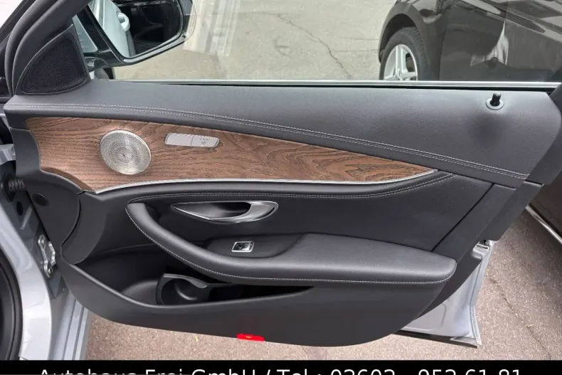 Mercedes-Benz E 220 (Clasa E) din 2022 cu 134.250 km - oferta MER252994 - foto 14