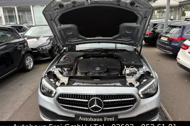 Mercedes-Benz E 220 (Clasa E) din 2022 cu 134.250 km - oferta MER252994 - foto 36
