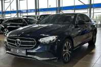 Mercedes-Benz E 300 (Clasa E) din 2022 cu 99.625 km - oferta MER252995 - foto 3