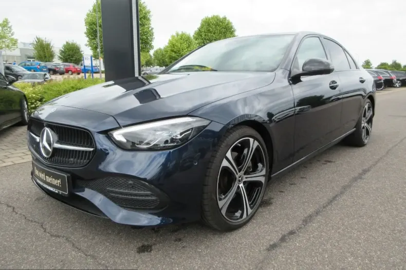 Mercedes-Benz C 200 (Clasa C) din 2022 cu 32.900 km - oferta MER252998 - foto 1