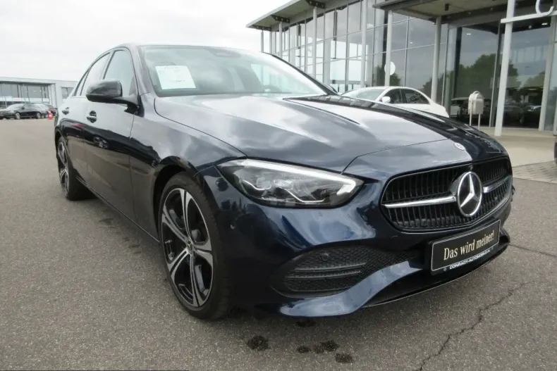 Mercedes-Benz C 200 (Clasa C) din 2022 cu 32.900 km - oferta MER252998 - foto 3
