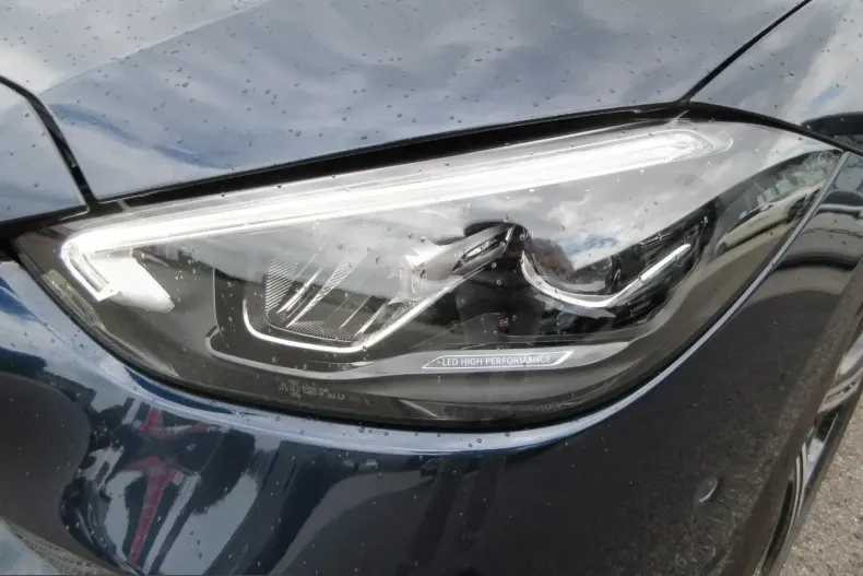 Mercedes-Benz C 200 (Clasa C) din 2022 cu 32.900 km - oferta MER252998 - foto 29