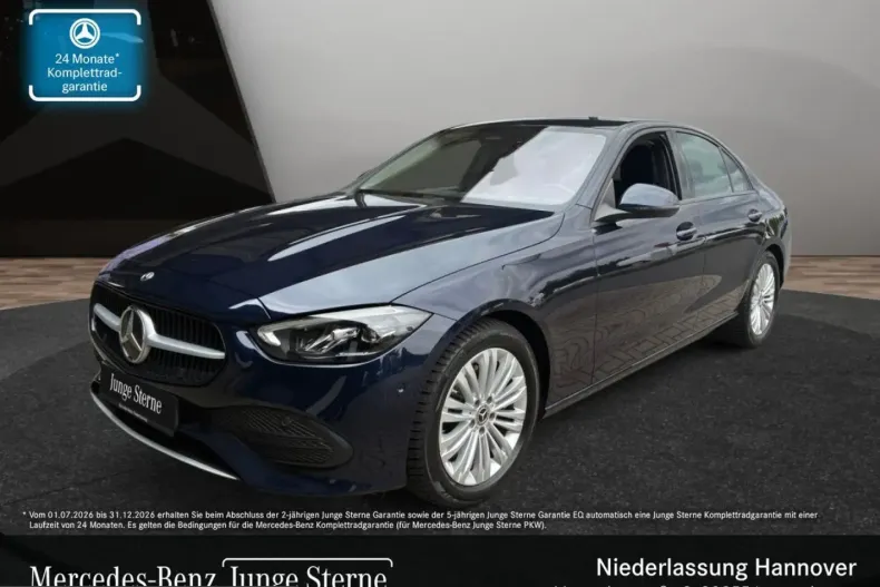 Mercedes-Benz C 200 (Clasa C) din 2022 cu 27.496 km - oferta MER252999 - foto 1