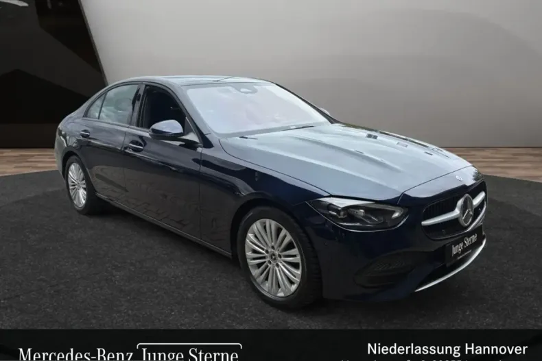 Mercedes-Benz C 200 (Clasa C) din 2022 cu 27.496 km - oferta MER252999 - foto 4