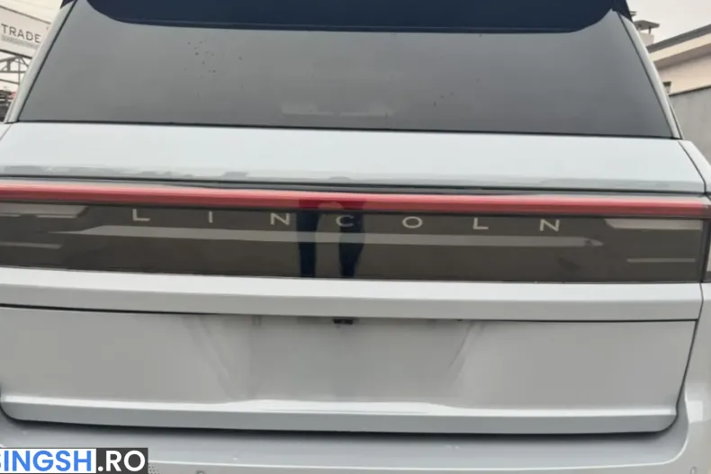 Lincoln Navigator din 2026 cu 6.000 km - oferta LIN253011 - foto 5
