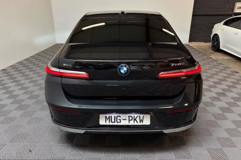 BMW 750 (Seria 7) din 2023 cu 89.500 km - oferta BMW253016 - foto 7