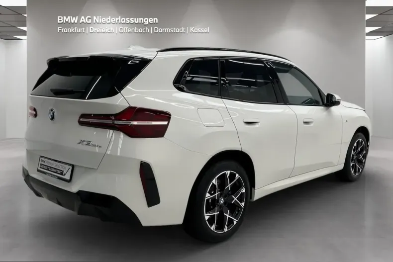 BMW X3 (Seria X) din 2025 cu 10.849 km - oferta BMW253019 - foto 2