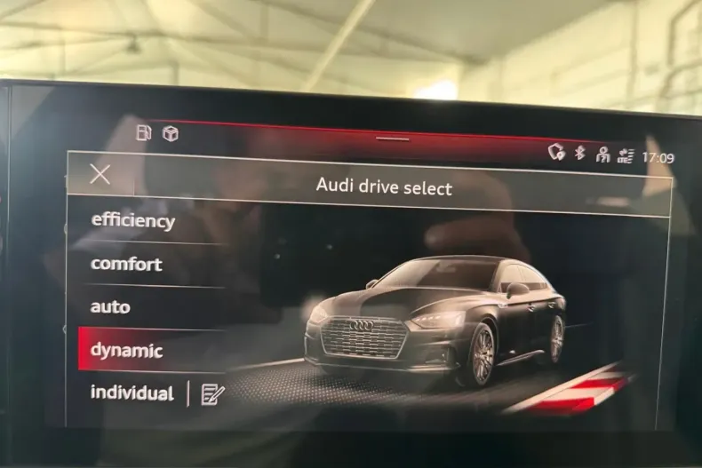 Audi A5 din 2022 cu 65.011 km - oferta AUD253030 - foto 32