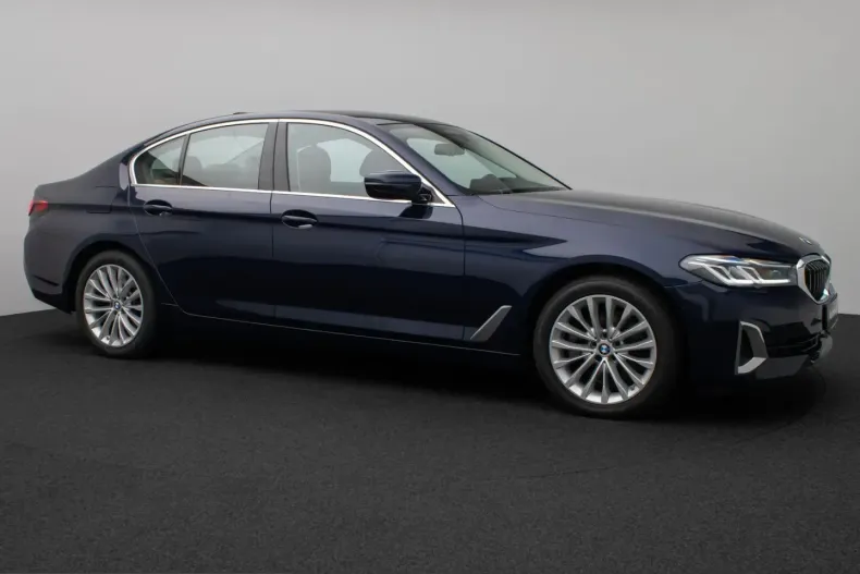 BMW 520 (Seria 5) din 2023 cu 72.097 km - oferta BMW253035 - foto 5