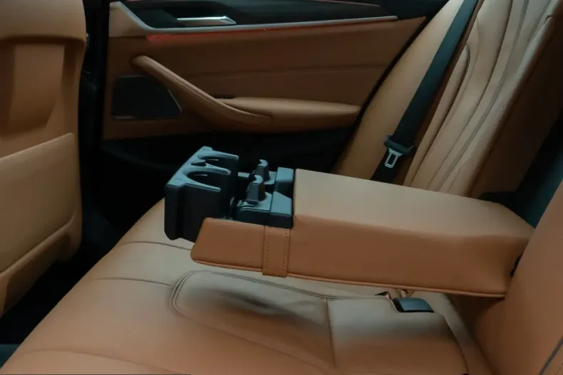 BMW 520 (Seria 5) din 2023 cu 72.097 km - oferta BMW253035 - foto 26