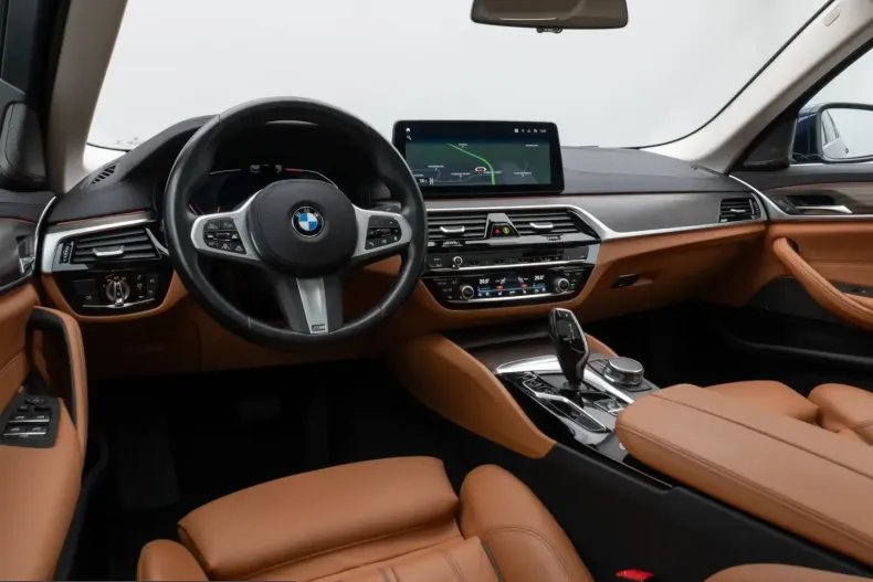BMW 520 (Seria 5) din 2023 cu 72.097 km - oferta BMW253035 - foto 36