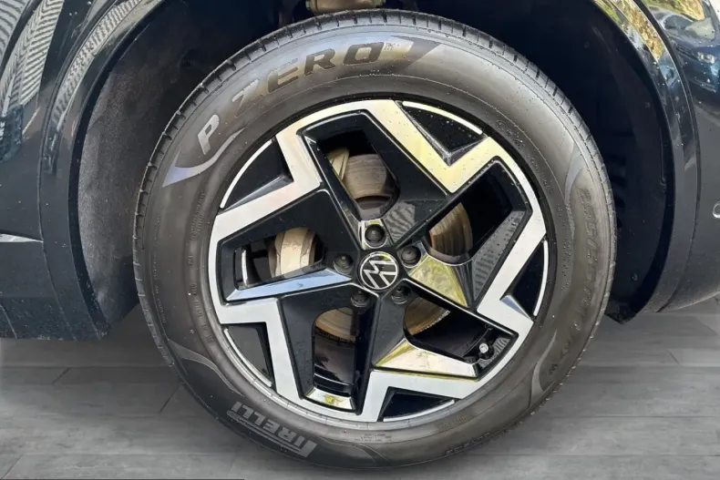 Volkswagen Touareg din 2026 cu 11.436 km - oferta VOL253039 - foto 5
