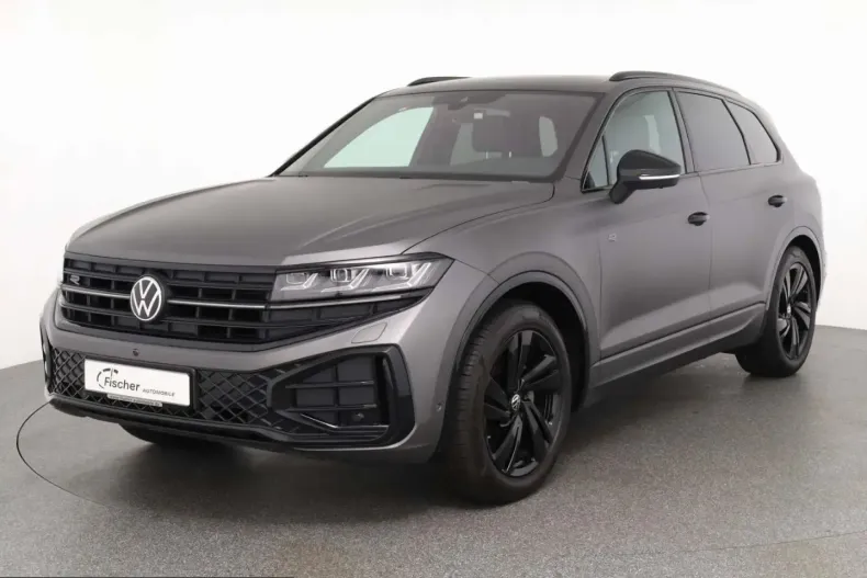 Volkswagen Touareg din 2026 cu 26.490 km - oferta VOL253043 - foto 1