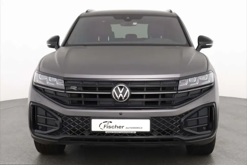 Volkswagen Touareg din 2026 cu 26.490 km - oferta VOL253043 - foto 2