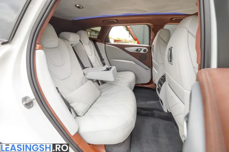 BMW XM (Seria X) din 2025 cu 72.873 km - oferta BMW253048 - foto 13