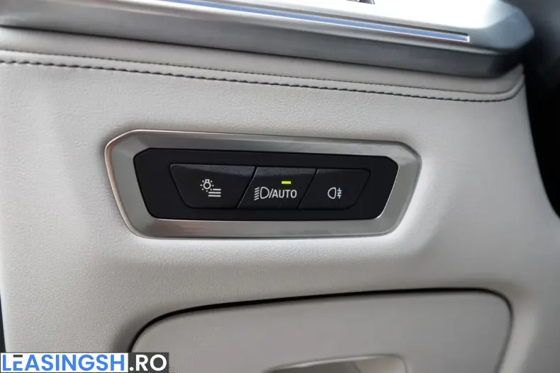BMW XM (Seria X) din 2025 cu 72.873 km - oferta BMW253048 - foto 31