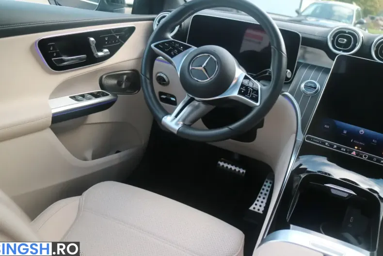 Mercedes-Benz GLC 400 e 4MATIC Avantgarde din 2023 cu 14.600 km - oferta MER253051 - foto 26