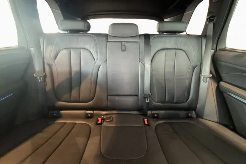BMW X5 (Seria X) din 2022 cu 25.463 km - oferta BMW253064 - foto 9