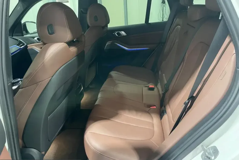 BMW X5 (Seria X) din 2021 cu 54.000 km - oferta BMW253074 - foto 12