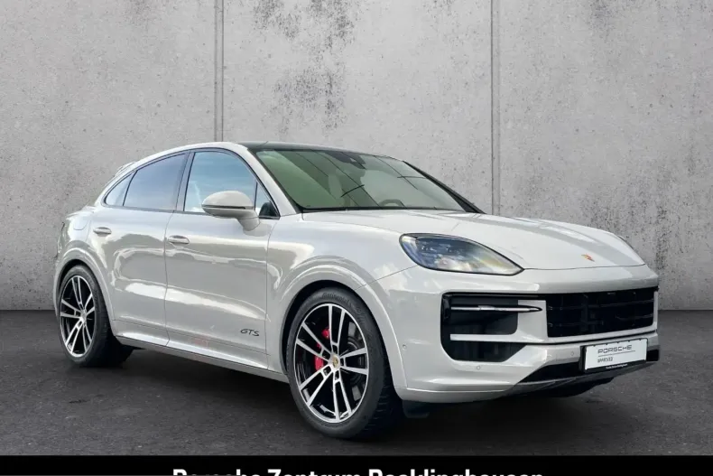 Porsche Cayenne din 2024 cu 24.212 km - oferta POR253080 - foto 9