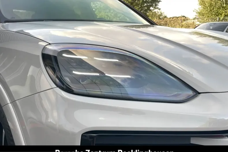 Porsche Cayenne din 2024 cu 24.212 km - oferta POR253080 - foto 11