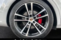Porsche Cayenne din 2024 cu 24.212 km - oferta POR253080 - foto 17
