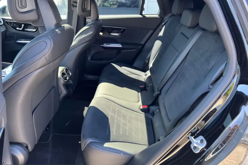 Mercedes-Benz GLC 220 (Clasa GLC) din 2025 cu 16.000 km - oferta MER253085 - foto 15