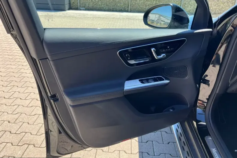 Mercedes-Benz GLC 220 (Clasa GLC) din 2025 cu 16.000 km - oferta MER253085 - foto 18
