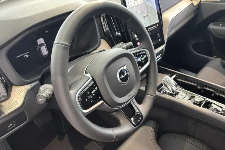 Volvo XC60 din 2025 cu 17.500 km - oferta VOL253095 - foto 10