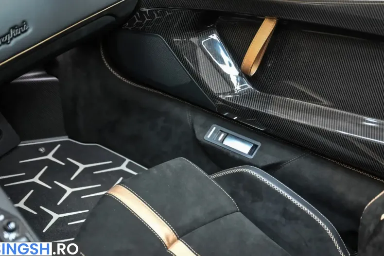 Lamborghini Aventador din 2021 cu 6.665 km - oferta LAM253100 - foto 24