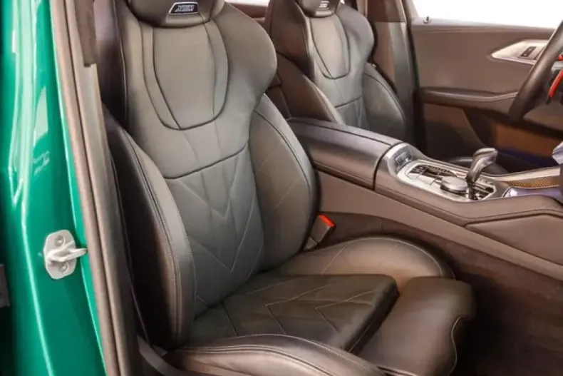 BMW XM (Seria X) din 2025 cu 28.500 km - oferta BMW253105 - foto 10